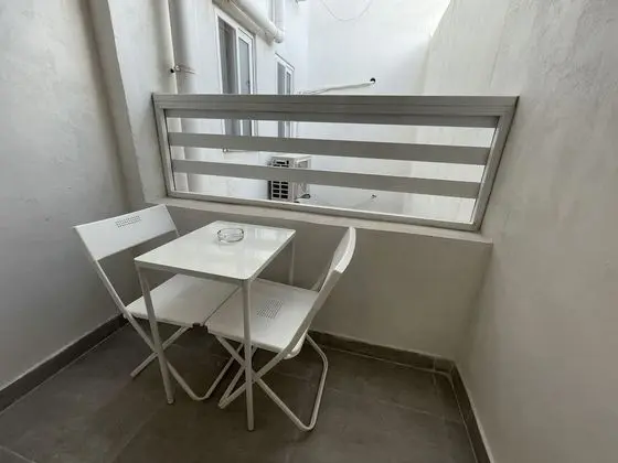 Tek Büyük Yataklı Oda, Balkon