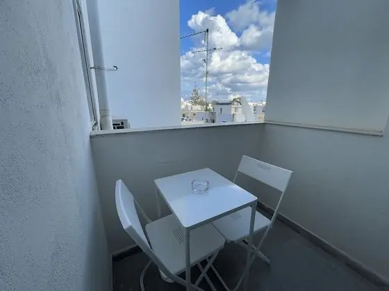 Tek Büyük Yataklı Oda, Balkon