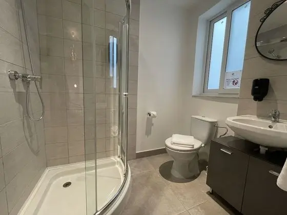 Tek Büyük Yataklı Oda, Teras