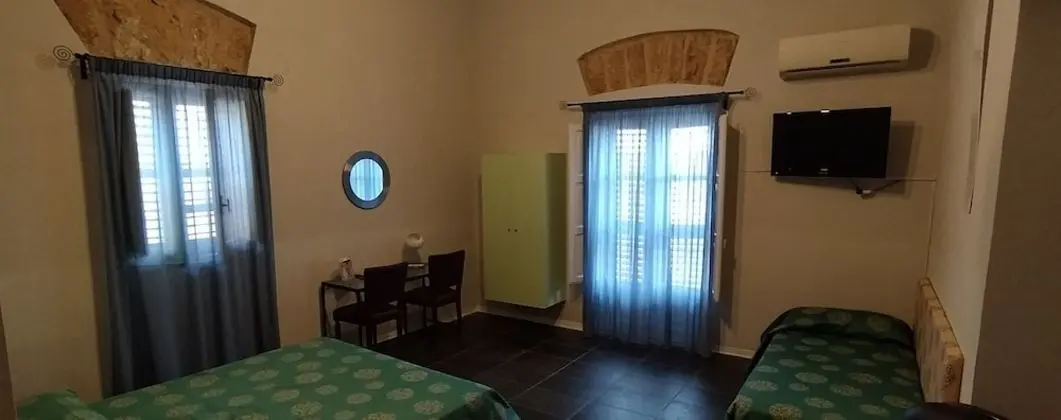 Comfort Üç Kişilik Oda, Deniz Manzaralı