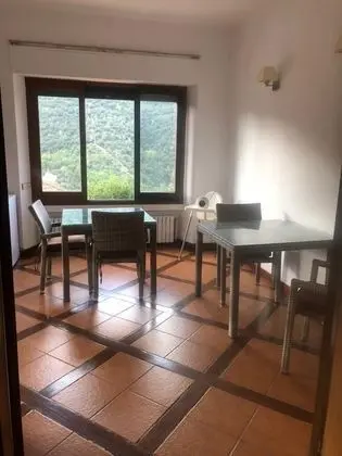 Basic Tek Büyük veya İki Ayrı Yataklı Oda