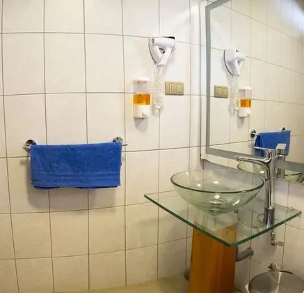 Üç Kişilik Oda, Teras (Triple Room with Private Terrace)