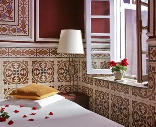 Comfort Tek Büyük veya İki Ayrı Yataklı Oda, Banyolu/Duşlu (1ér étage )