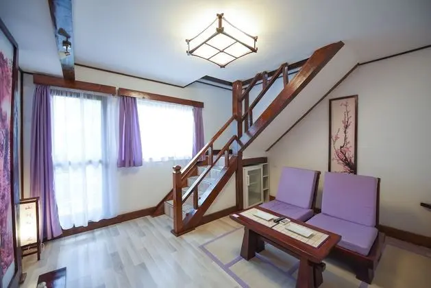 Purple suite