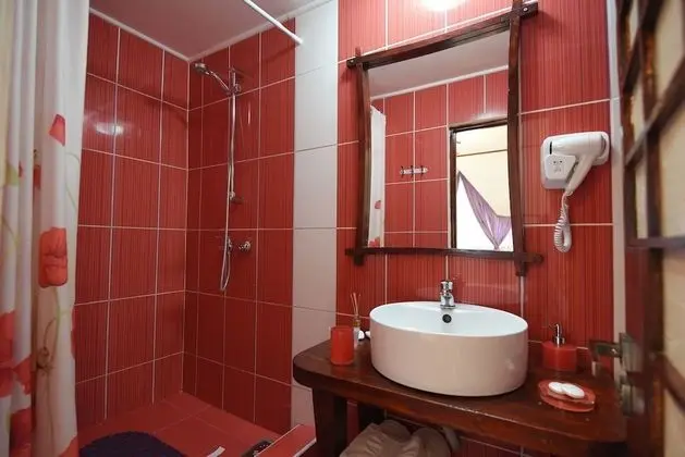 Purple suite