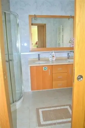 Standard Süit, 1 En Büyük (King) Boy Yatak