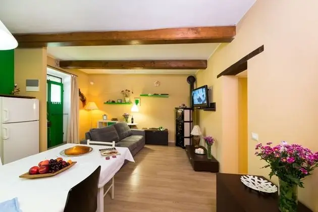 Ev, 4 Yatak Odası, Kişiye Özel Havuzlu