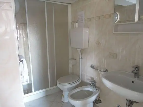 Standard Tek Büyük veya İki Ayrı Yataklı Oda