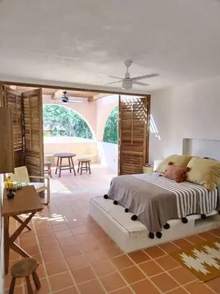 Deluxe Tek Büyük Yataklı Oda