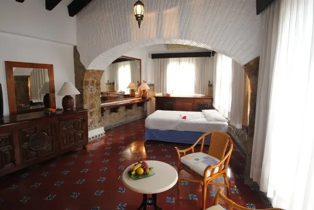Junior Suit King Size Bed