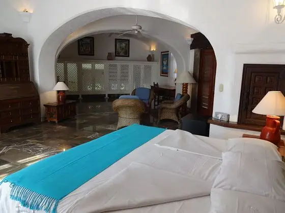 Junior Suit King Size Bed