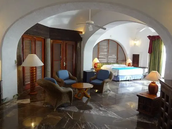 Junior Suit King Size Bed