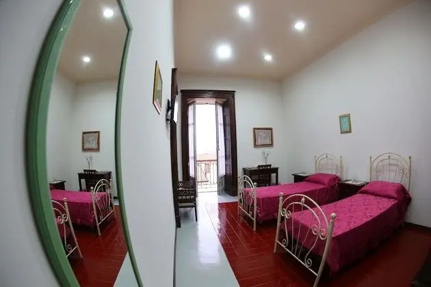 Standard İki Ayrı Yataklı Oda, Balkon, Şehir Manzaralı (Verde)