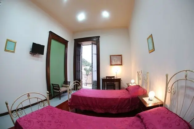 Standard İki Ayrı Yataklı Oda, Balkon, Şehir Manzaralı (Verde)