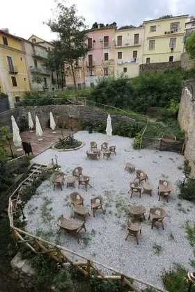 Standard Tek Büyük Yataklı Oda (Viola)