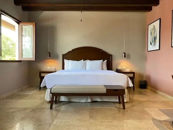 Luxury Oda, Havuz Manzaralı