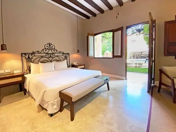 Luxury Oda, Havuz Manzaralı