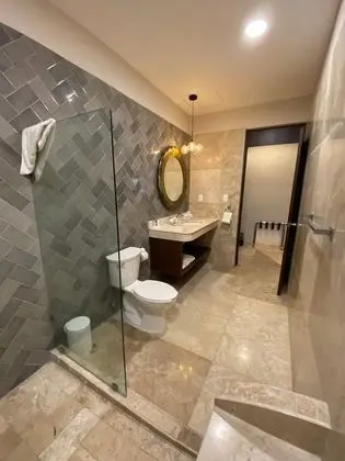 Luxury Oda, Havuz Manzaralı