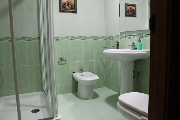 Classic Tek Büyük veya İki Ayrı Yataklı Oda (3)