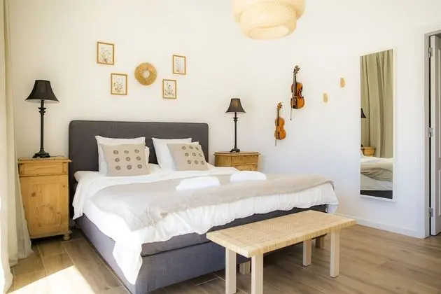 2-Deluxe Double Room, 1 King Bed