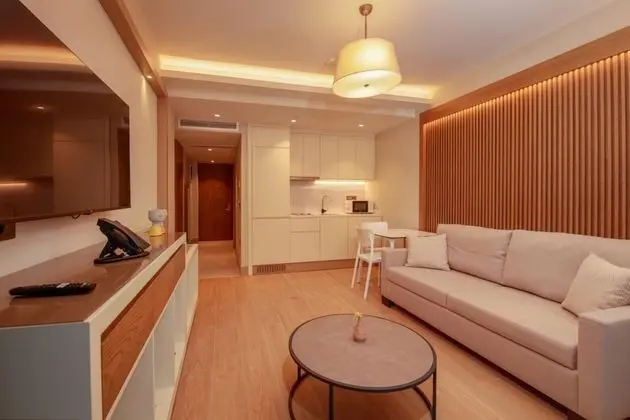 1+1 Luxury Suite, Havuz Manzaralı
