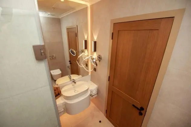 2+1 Luxury Suite, Havuz Manzaralı