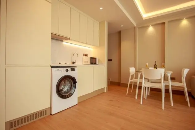 2+1 Luxury Suite, Havuz Manzaralı
