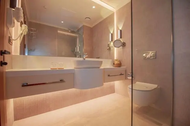 Modern Studio, Havuz Manzaralı, Zemin Kat