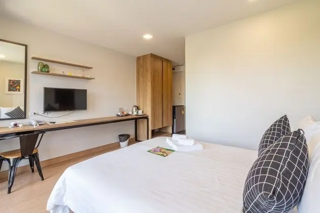 Deluxe Oda, 1 Büyük (Queen) Boy Yatak, Şehir Manzaralı