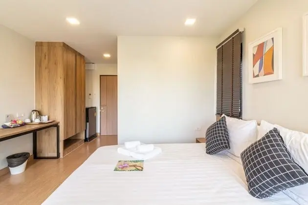 Deluxe Oda, 1 Büyük (Queen) Boy Yatak, Şehir Manzaralı