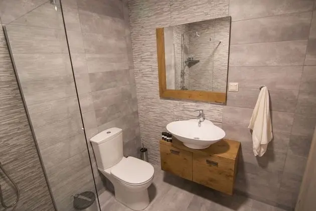 Junior Süit, Havuz Manzaralı