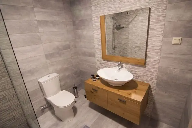 Junior Süit, Havuz Manzaralı