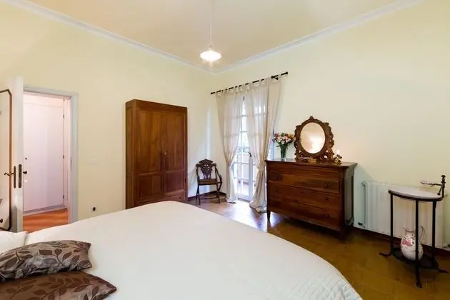 Ev, 4 Yatak Odası, Kişiye Özel Havuzlu