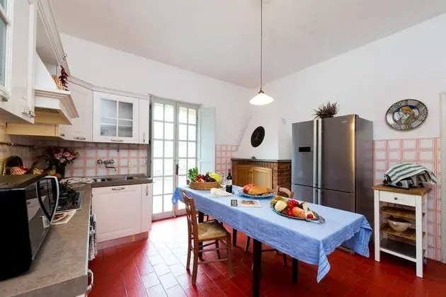 Ev, 4 Yatak Odası, Kişiye Özel Havuzlu