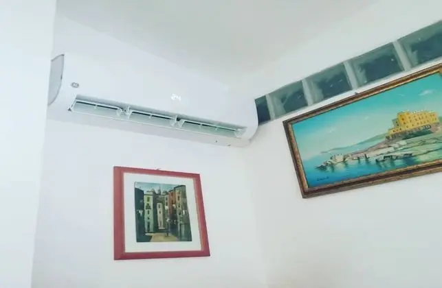 Traditional Tek Büyük Yataklı Oda