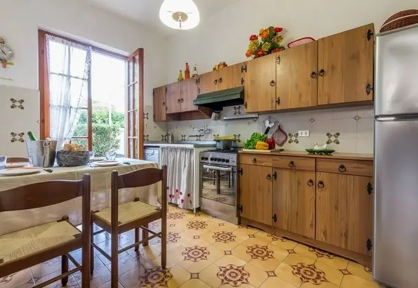 Family Ev, Birden Çok Yatak, 2 Banyolu, Bahçeli (Casa Maddalena al Mare 600mt from sea)