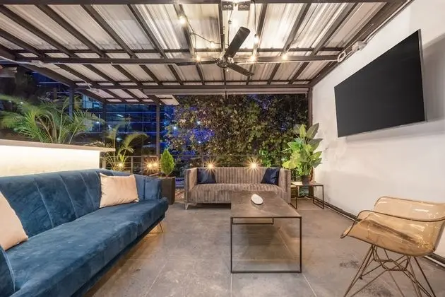 Deluxe Villa