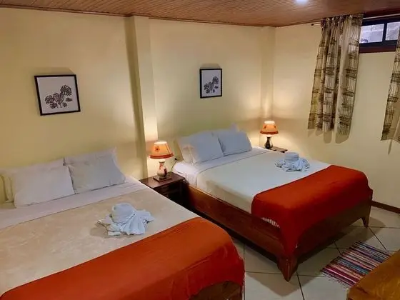 Budget Quadruple Room, 2 Queen Beds, Non Smoking