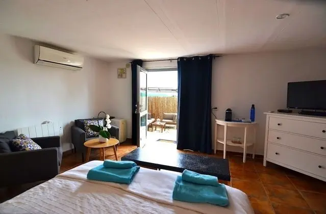 Superior Tek Büyük Yataklı Oda, 1 Çift Kişilik Yatak, Özel Banyo, Havuz Manzaralı