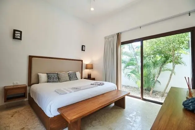 Luxury Villa (Tulum)