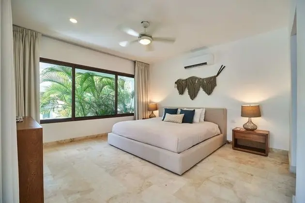 Luxury Villa (Tulum)