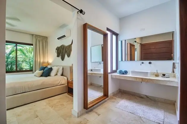 Luxury Villa (Tulum)