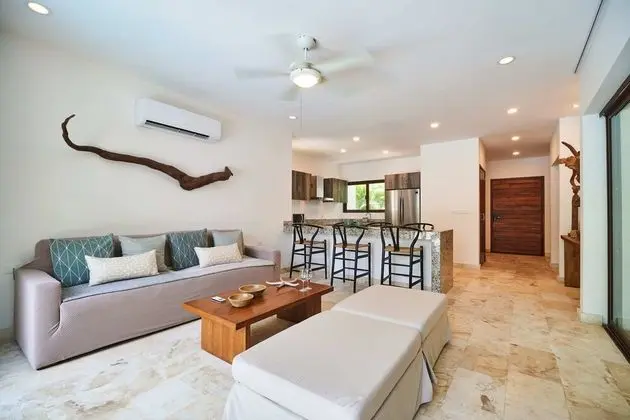 Luxury Villa (Tulum)