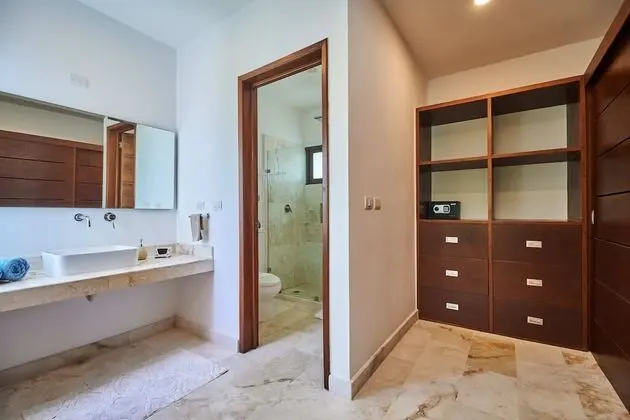 Luxury Villa (Tulum)