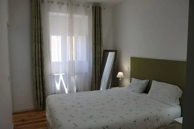Comfort Tek Büyük Yataklı Oda, 1 Büyük (Queen) Boy Yatak, Özel Banyo, Şehir Manzaralı