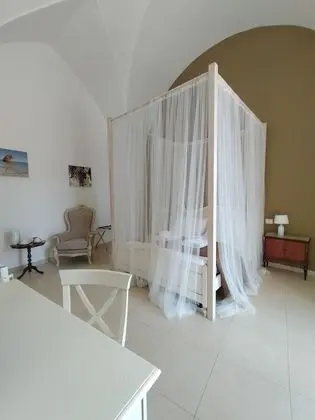 Tek Büyük Yataklı Oda, Balkon