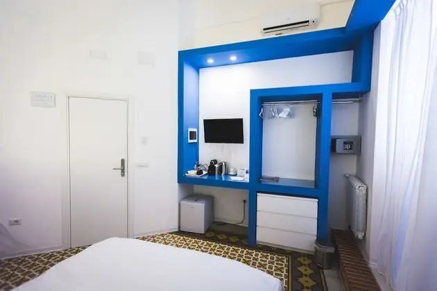 Deluxe Tek Büyük Yataklı Oda, Balkon, Deniz Manzaralı