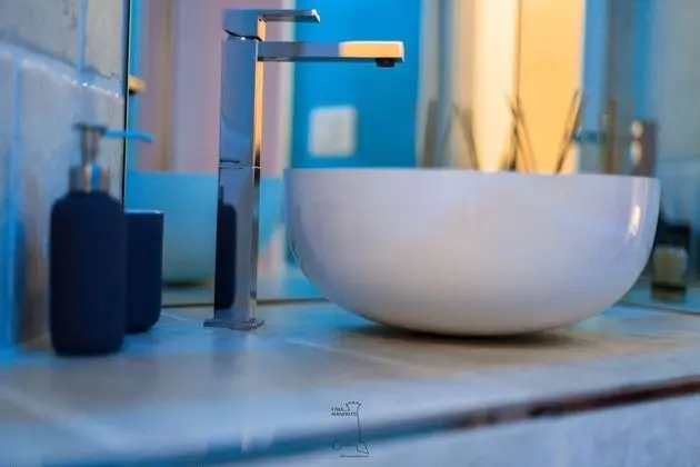 Deluxe Tek Büyük Yataklı Oda, Deniz Manzaralı