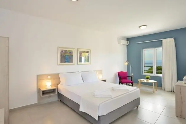 Deluxe Tek Büyük Yataklı Oda, Deniz Manzaralı