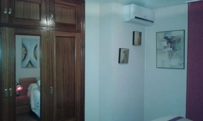 Tek Büyük Yataklı Oda, Ortak Banyo